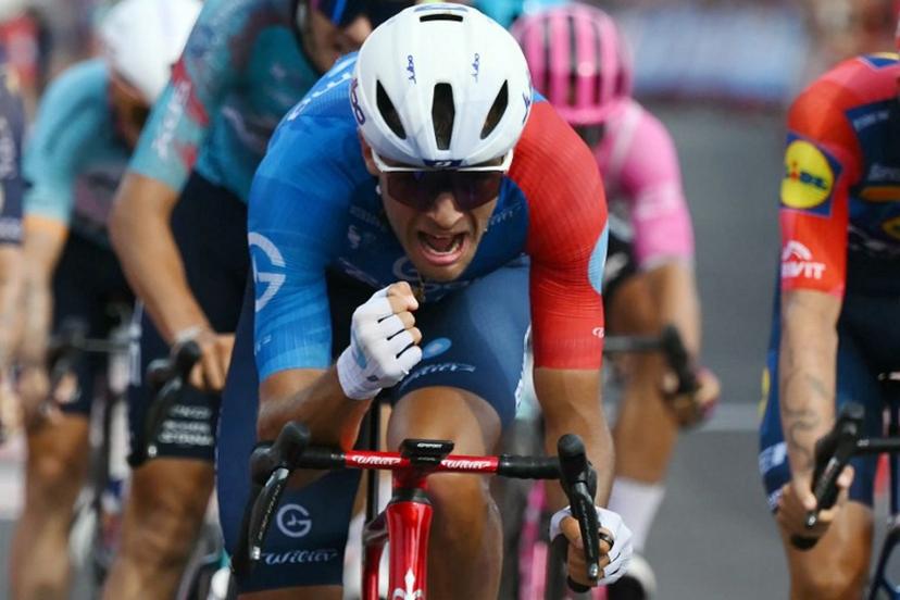 Team Groupama-FDJ's French rider Bastien Tronchon celebrates winning the 10th stage of the Vuelta a Espana 2026 cycling tour, a 184,7 km race between Alcaraz and Elche de la Sierra, on September 1, 2026. JOSE JORDAN / AFP