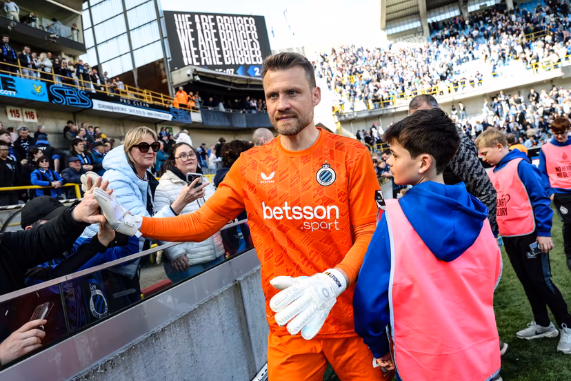 Club's goalkeeper Simon Mignolet pictured after a soccer match between Club Brugge and RSCA Anderlecht, Monday 06 April 2026 in Brugge, on the first day of the Champion's Play-off (PO1) of the 2025-2026 'Jupiler Pro League' first division of the Belgian championship. BELGA PHOTO BRUNO FAHY