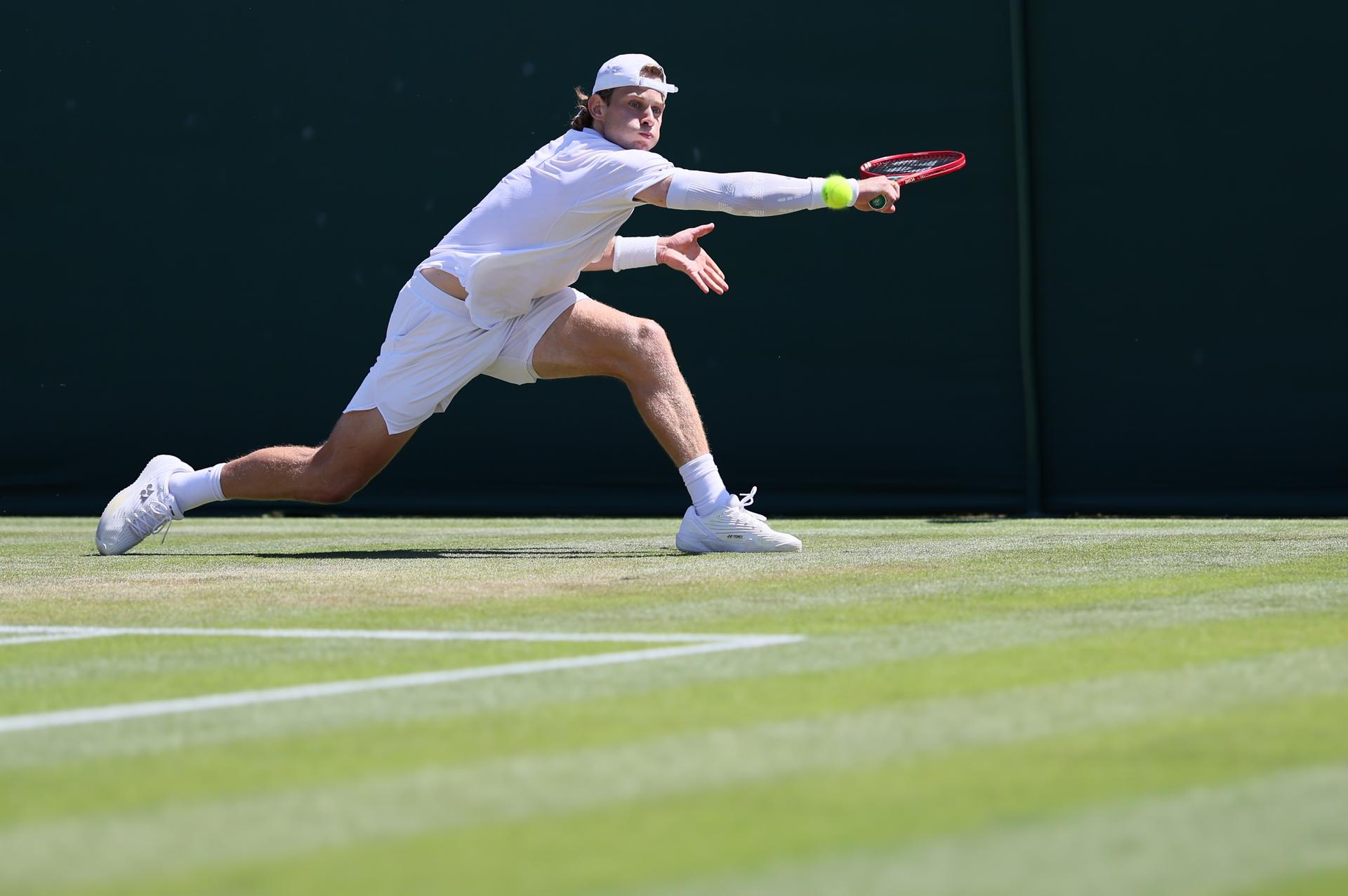 Belgian Zizou Bergs pictured in action during a second round game between Belgian Bergs and Portuguese Faria in the Men's singles at the Wimbledon grand slam tennis tournament in London, Britain, Thursday 02 July 2026. BELGA PHOTO BENOIT DOPPAGNE
