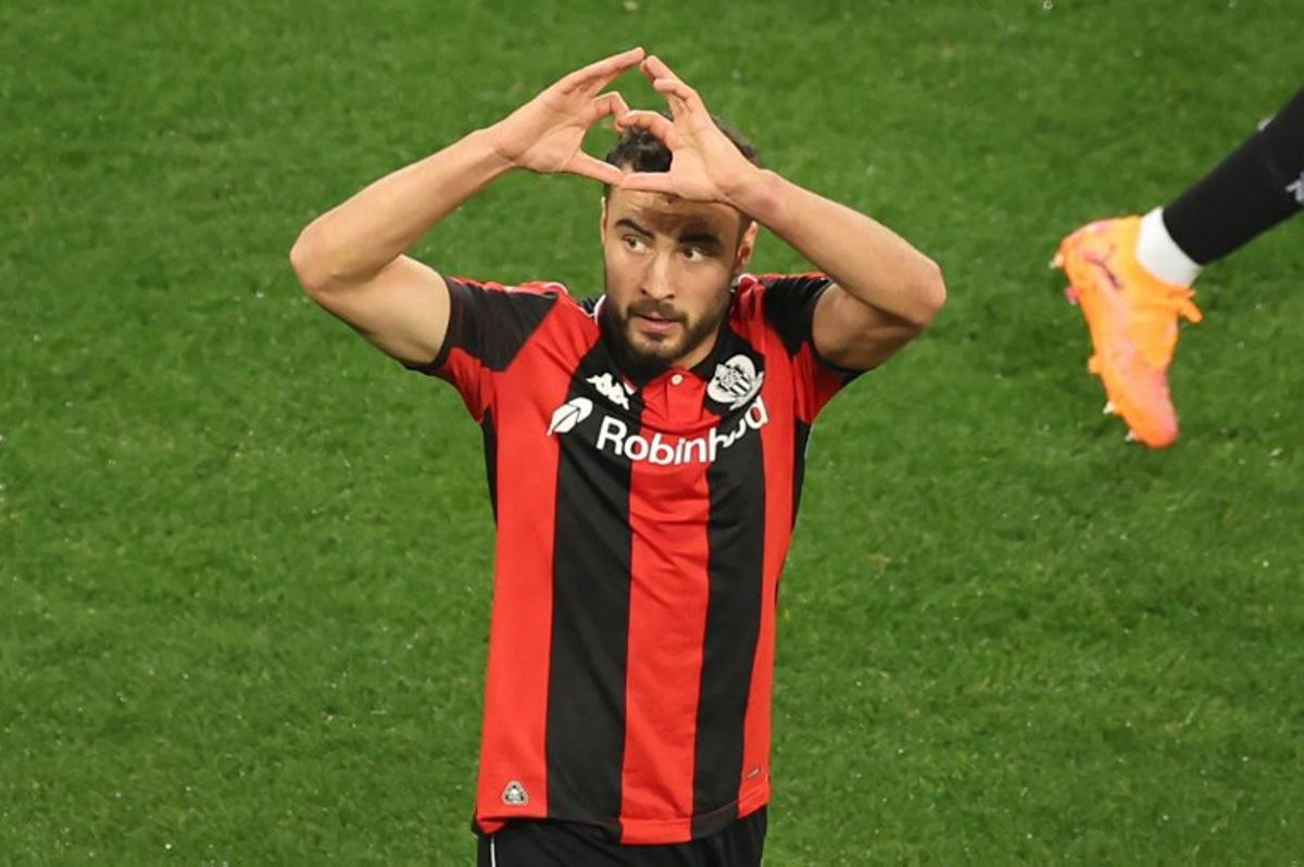 Nice's Belgian midfielder #24 Charles Vanhoutte celebrates after scoring a first goal during the UEFA Europa League, football match between Nice and Go Ahead Eagles at the Grand Stade de Nice stadium, on January 22, 2026. Valery HACHE / AFP
