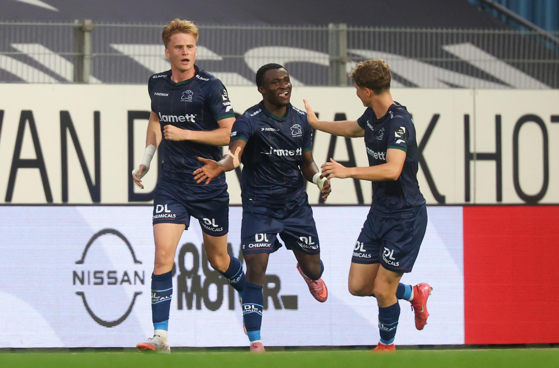 Essevee's Joseph Opoku celebrates after scoring during a soccer match between Sporting Charleroi and Zulte Waregem, Saturday 20 September 2025 in Charleroi, on day 8 of the 2025-2026 'Jupiler Pro League' first division of the Belgian championship. BELGA PHOTO VIRGINIE LEFOUR