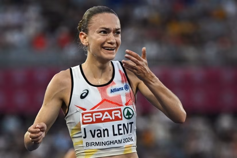 Bronze medallist Belgium's Jana van Lent celebrates after competing in the women's 10,000m final during the European Athletics Championships at Alexander Stadium in Birmingham on August 14, 2026. Paul ELLIS / AFP