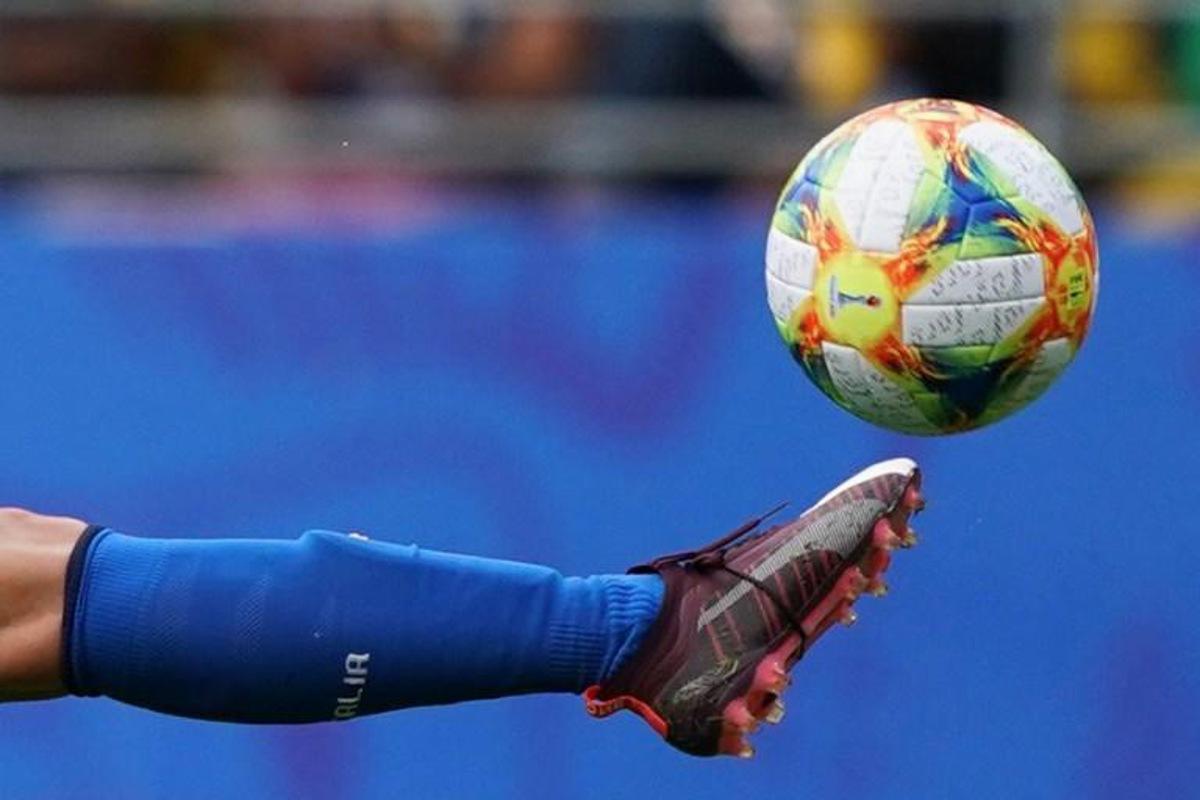 Italy's forward Cristiana Girelli controls the ball during the France 2019 Women's World Cup Group C football match between Jamaica and Italy, on June 14, 2019, at the Auguste-Delaune Stadium in Reims, eastern France. Lionel BONAVENTURE / AFP