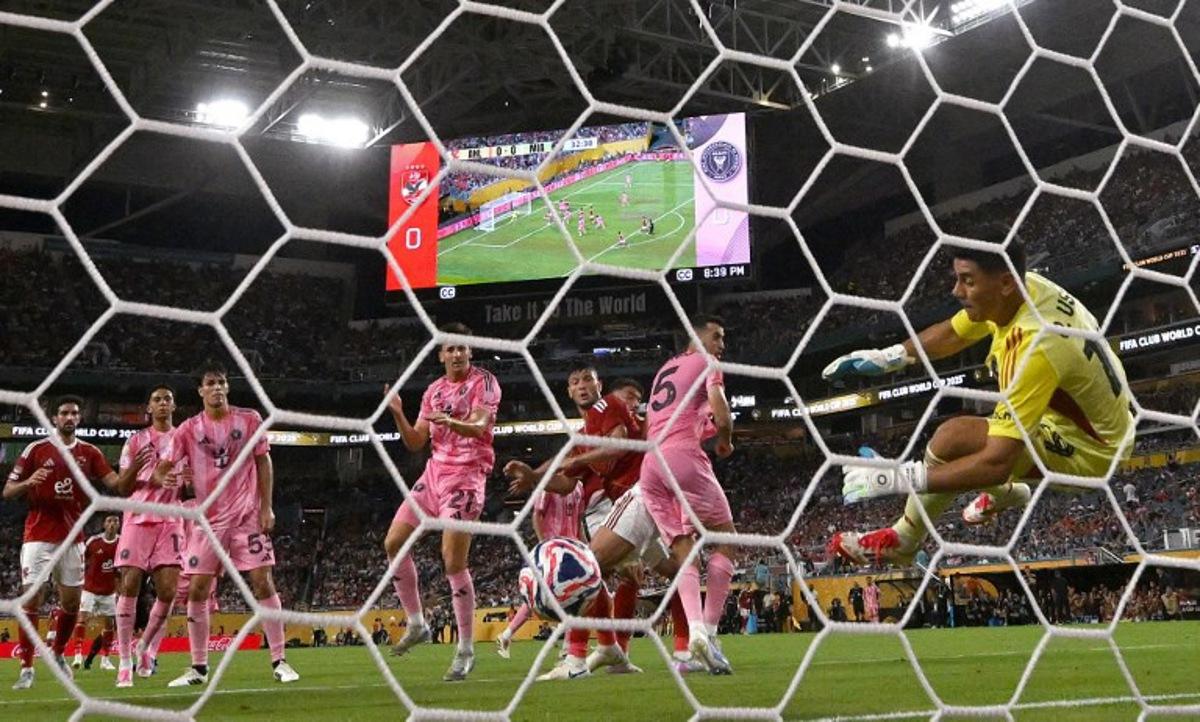 Inter Miami's Argentine goalkeeper #19 Oscar Ustari makes a save during the Club World Cup 2025 Group A football match between Egypt's Al-Ahly and US Inter Miami at the Hard Rock stadium in Miami on June 14, 2025. PATRICIA DE MELO MOREIRA / AFP