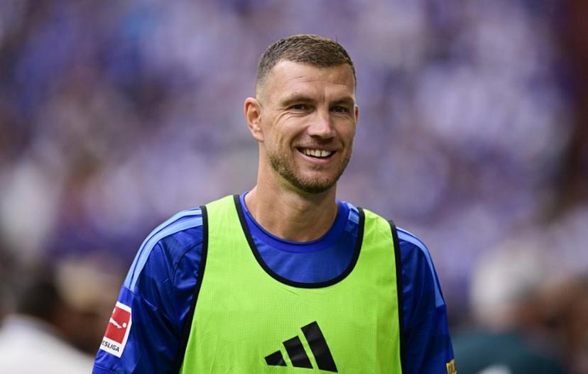 Schalke's Bosnian forward #10 Edin Dzeko looks on ahead the pre-season friendly football match between FC Schalke 04 and Real Madrid in Gelsenkirchen, western Germany, on August 16, 2026. INA FASSBENDER / AFP