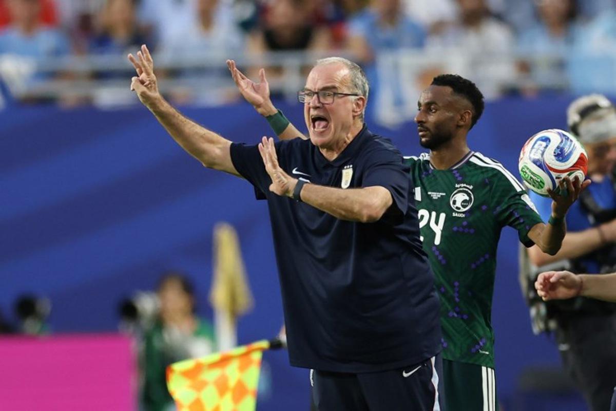 Uruguay's Argentine head coach Marcelo Bielsa gestures during the 2026 World Cup Group H football match between Saudi Arabia and Uruguay at the Miami Stadium in Miami Gardens on June 15, 2026. PATRICIA DE MELO MOREIRA / AFP
