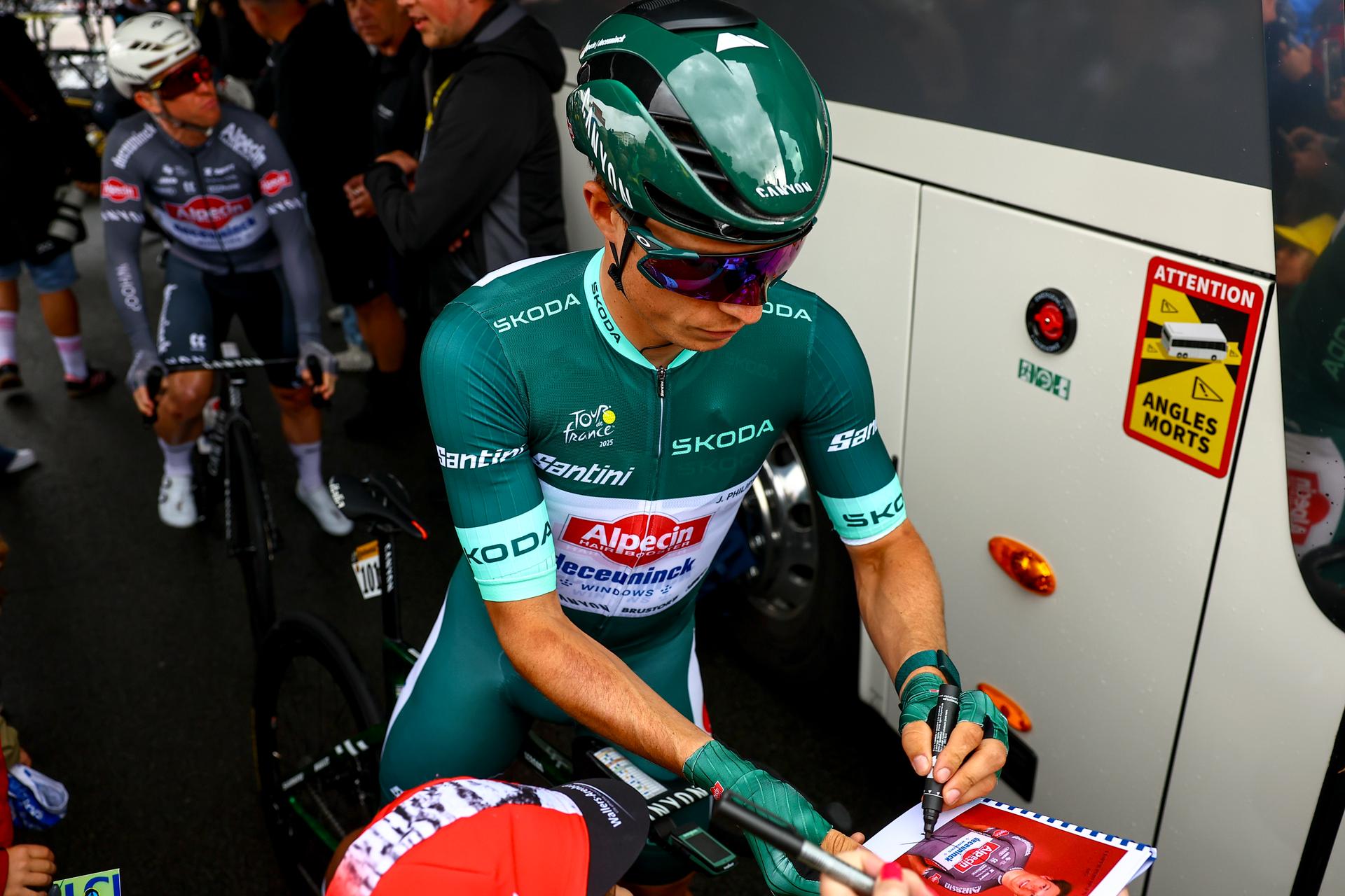 Belgian Jasper Philipsen of Alpecin-Deceuninck wearing the green jersey pictured at the start of the third stage of the 2025 Tour de France cycling, from Valenciennes to Dunkerque (178 km) on Monday 07 July 2025 in France. The 112th edition of the Tour de France starts on Saturday 5 July in Lille, France, and will finish in Paris, France on the 27th of July. BELGA PHOTO DAVID PINTENS