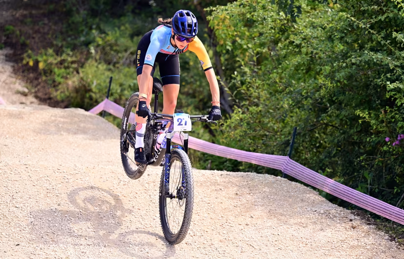 Belgian Emeline Detilleux pictured in action during the women's cross-country cycling race of the Paris 2024 Olympic Games, at the Colline d'Elancourt climb near Paris, France on Sunday 28 July 2024. The Games of the XXXIII Olympiad are taking place in Paris from 26 July to 11 August. The Belgian delegation counts 165 athletes competing in 21 sports. BELGA PHOTO LAURIE DIEFFEMBACQ