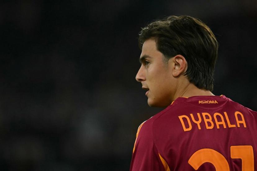 Roma's Argentine forward #21 Paulo Dybala looks on during the UEFA Europa League 1st round day 5 football match between AS Roma and Midtjylland at the Olympic Stadium in Rome on November 27, 2025. Filippo MONTEFORTE / AFP