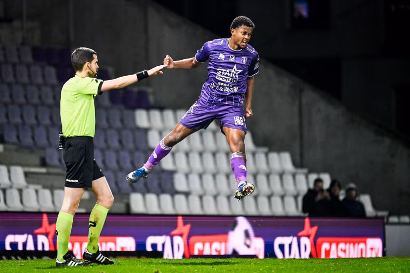 Beerschot's Brian Plat scores for a third time from penalty during a soccer game between Beerschot VA and RSCA Futures, Tuesday 10 March 2026 in Antwerp, on day 29 of the 2025-2026 'Challenger Pro League' 1B second division of the Belgian championship. BELGA PHOTO GOYVAERTS