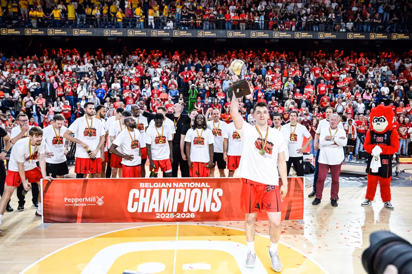 Antwerp's Niels De Ridder celebrates after winning the Belgian title after a basketball match between Antwerp Giants and BC Oostende, Saturday 13 June 2026, in Antwerp, the fifth and last deciding match of the Final of the Playoffs of the 'BNXT League' Belgian/ Dutch first division basket championship. BELGA PHOTO TOM GOYVAERTS