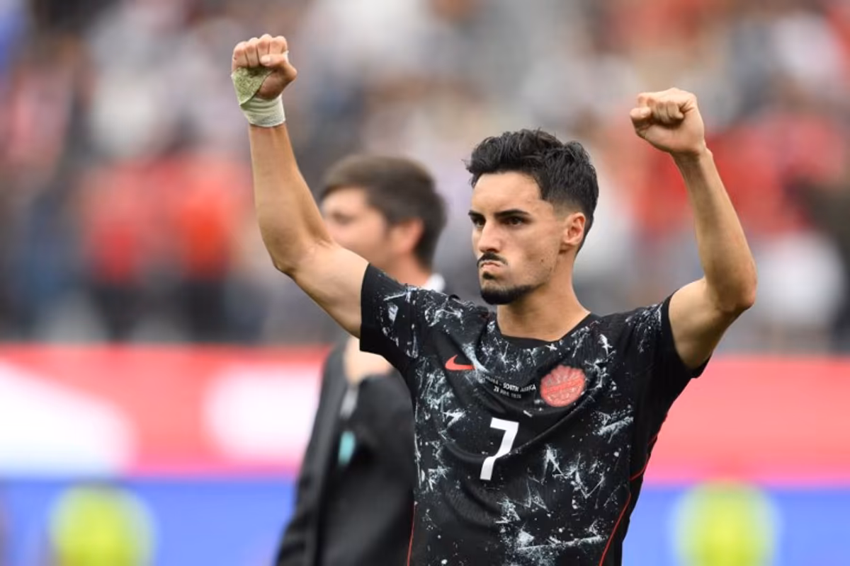 Canada's midfielder #07 Stephen Eustaquio celebrates after winning the 2026 World Cup round of 32 football match between South Africa and Canada at the Los Angeles Stadium in Inglewood on June 28, 2026. Patrick T. Fallon / AFP