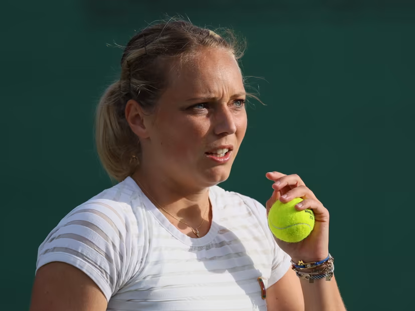 Belgian Kimberley Zimmermann pictured during a doubles tennis match with Czech pair Kolodziejova - Siskova versus US-Belgian pair Davis - Zimmermann, in round 1 of the women's doubles of the 2024 Wimbledon grand slam tournament at the All England Tennis Club, in south-west London, Britain, Thursday 04 July 2024. BELGA PHOTO BENOIT DOPPAGNE