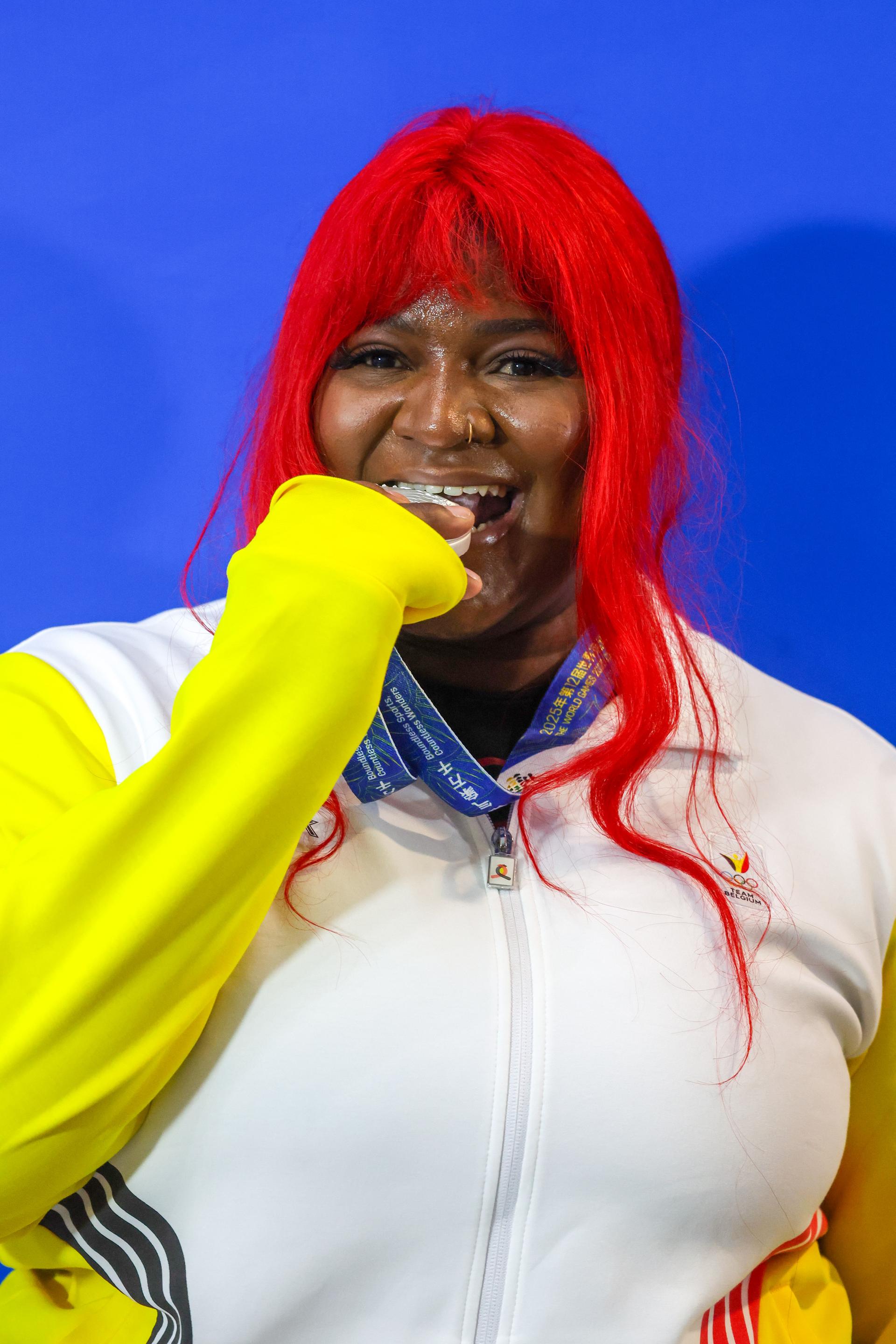 Belgian Sonita Muluh poses for the photographer with her silver medal after the super Heavyweight powerlifting event at the 2025 World Games, in Chenghdu, China, on Friday 15 August 2025. This year, the World Games take place from 7 to 17 August. BELGA PHOTO VIRGINIE LEFOUR