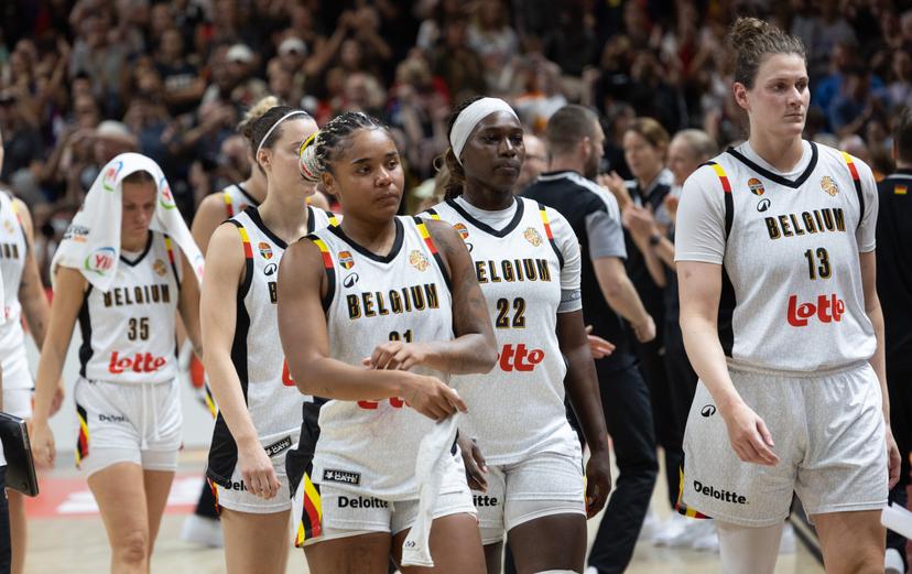 Belgian Cats' players look dejected after losing a basketball game between Germany and Belgium national team Belgian Cats, a quarter final game at the FIBA Women's Basketball World Cup, on Thursday 10 September 2026, in Berlin, Germany. The FIBA Women's Basketball World Cup takes place in Berlin from 4 to 13 September 2026. BELGA PHOTO VIRGINIE LEFOUR