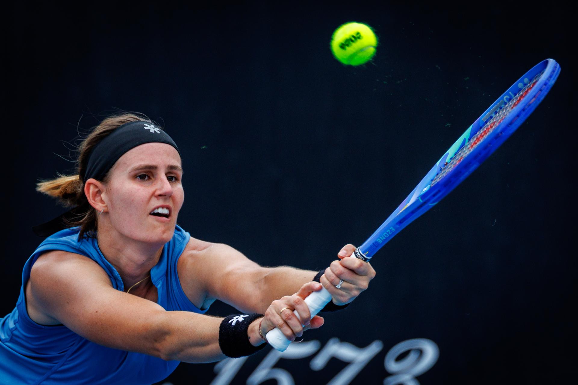 Belgium's Greet Minnen pictured in action during a third round qualifying match against Poland's Linda Klimovicova in the women singles at the Australian Open, Melbourne Park, Melbourne on Thursday 15 January 2026. BELGA PHOTO PATRICK HAMILTON --- BENELUX ONLY ---