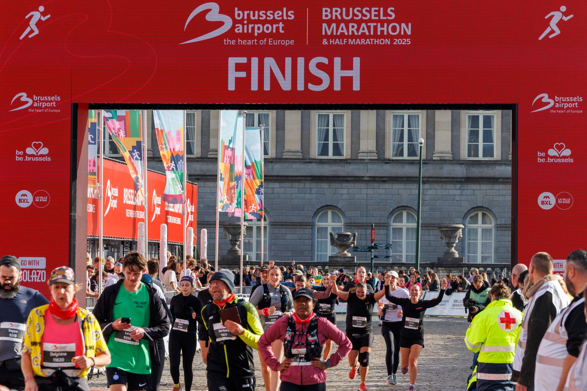 Runners pictured during the 2025 Brussels Marathon race on Sunday 02 November 2025 in Brussels. BELGA PHOTO NICOLAS MAETERLINCK