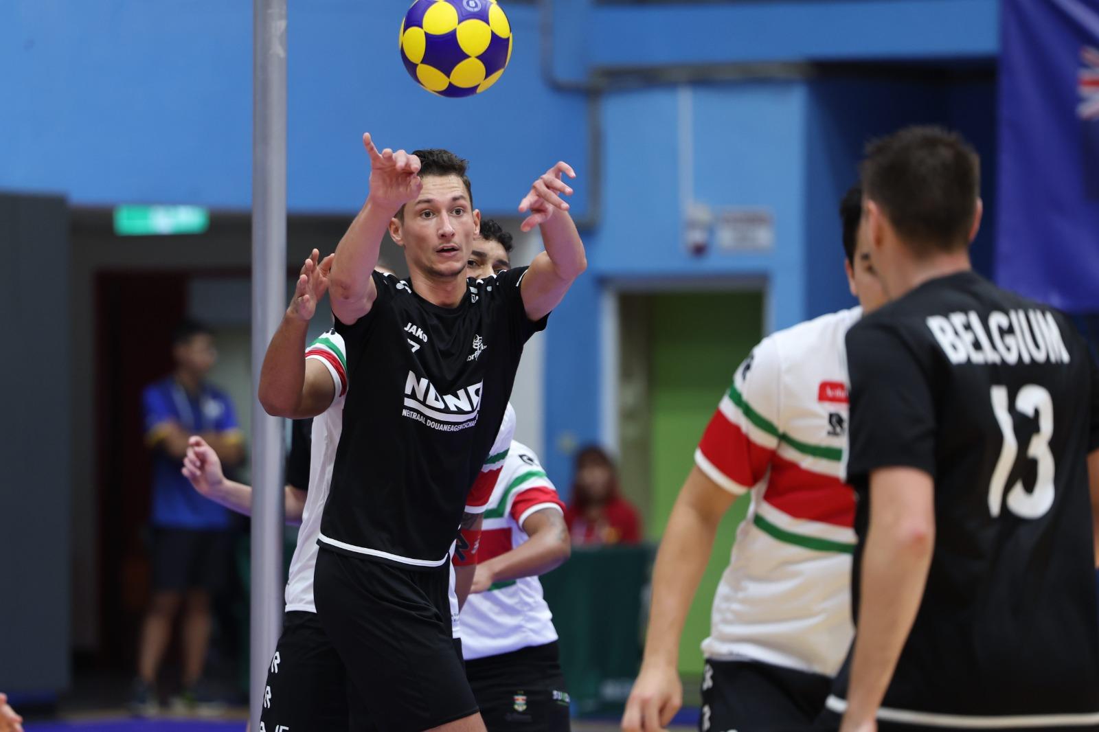 België haalt het in een defensief duel en stoot door naar kwartfinale op het Wereldkampioenschap.