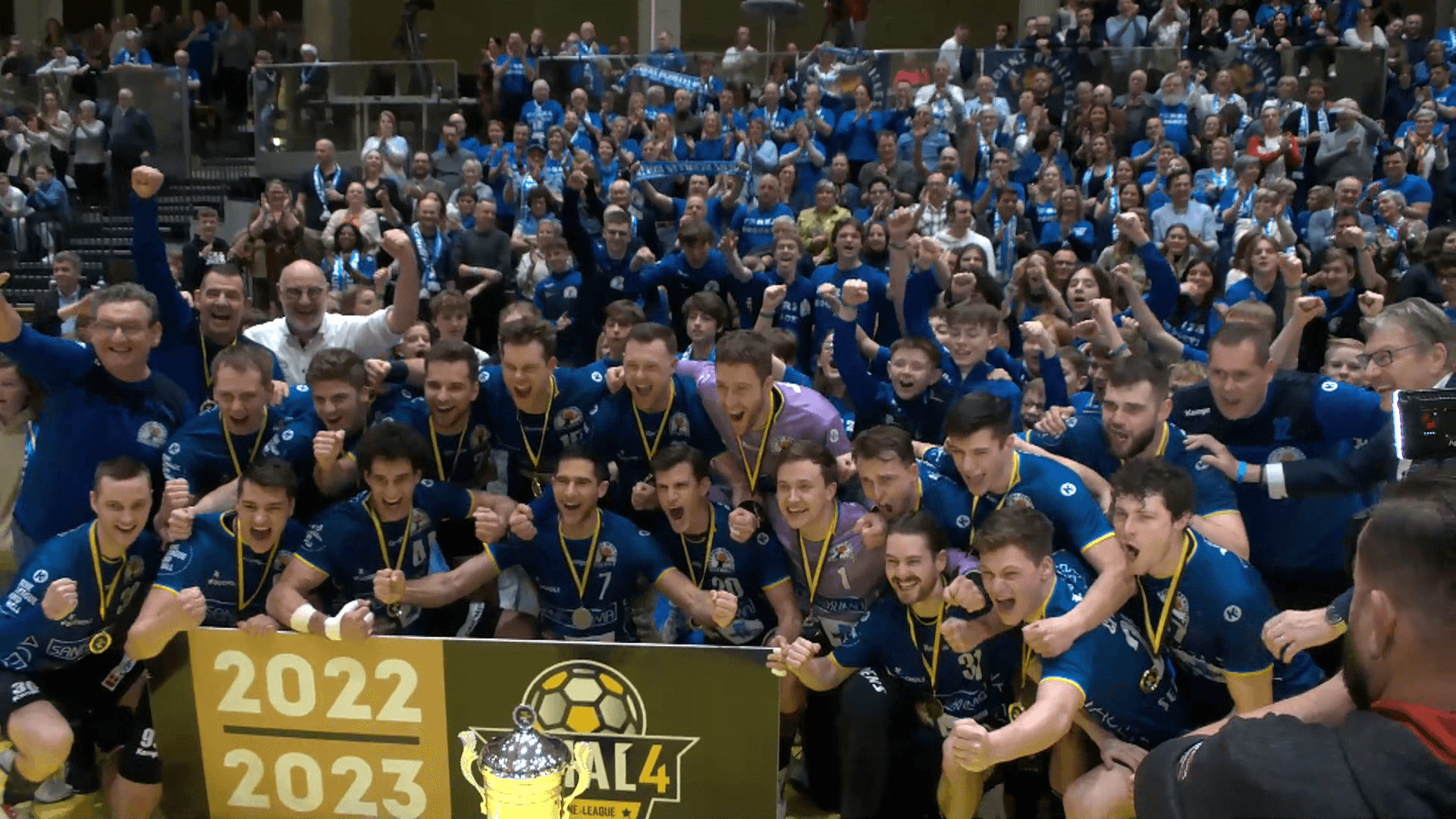 Verslag finale Beneleague Handbal tussen Sezoens Bocholt vs Limburg Lions bekijk je hier terug.