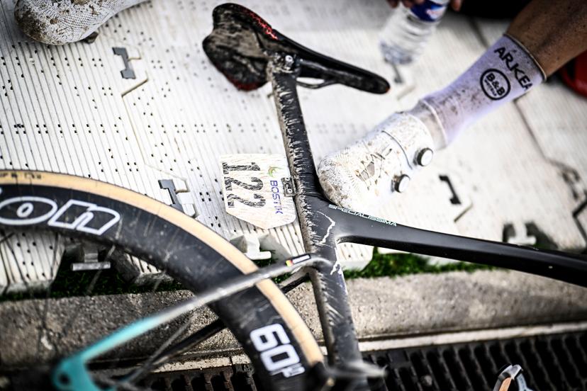 Illustration picture taken of the Bianchi bike of Belgian Jenthe Biermans of Arkea-BB Hotels after the men's elite race of the 'Paris-Roubaix' cycling event, 260,0km from Compiegne to Roubaix, France on Sunday 07 April 2024. BELGA PHOTO JASPER JACOBS