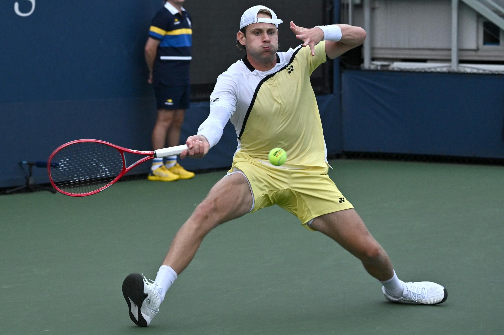 Zizou Bergs of Belgium plays against Carlos Taberner of Spain during the Men singles Round 1 of the 2026 US Open Tennis Championship, USTA Billie Jean King National Tennis Center in Flushing Meadow-Corona Park, in the Queens borough of New York, NY, September 1, 2026. (Photo by Anthony Behar/Sipa USA) BELGA PHOTO BENELUX ONLY