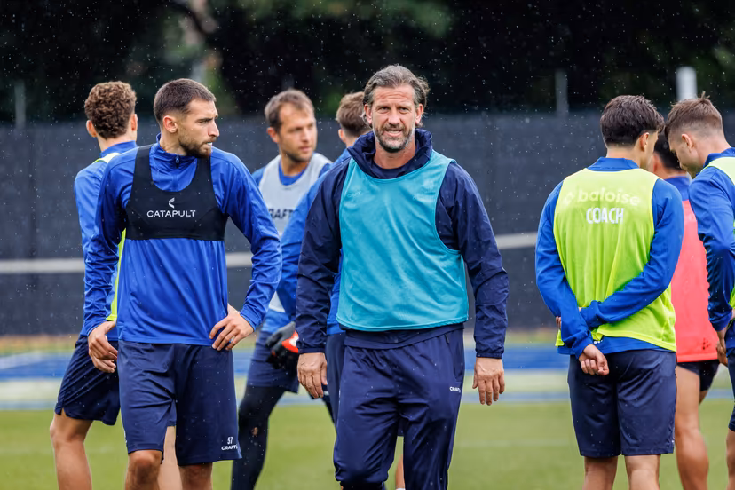 Gent's head coach Rik De Mil pictured during a training session of Belgian soccer team KAA Gent, Wednesday 19 August 2026 in Gent, in preparations of the first leg of the play-off round for the UEFA Conference League league phase, against Scottish team Hibernian FC. BELGA PHOTO KURT DESPLENTER