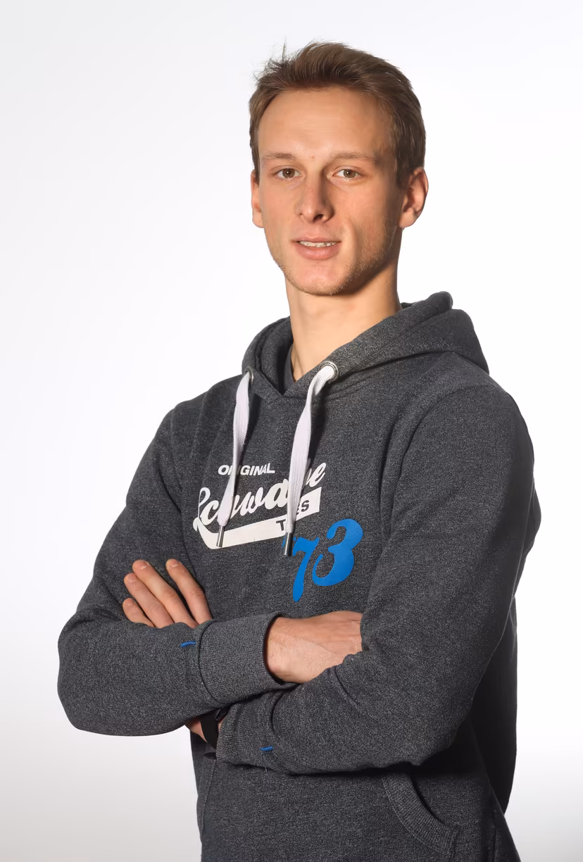 Martin Maes poses for the photographer at the presentation of sportswomen and -men with an elite sports contract of Adeps, the sports ministry of the Federation Wallonia - Brussels in on Tuesday 29 January 2019 in Brussels. BELGA PHOTO VIRGINIE LEFOUR