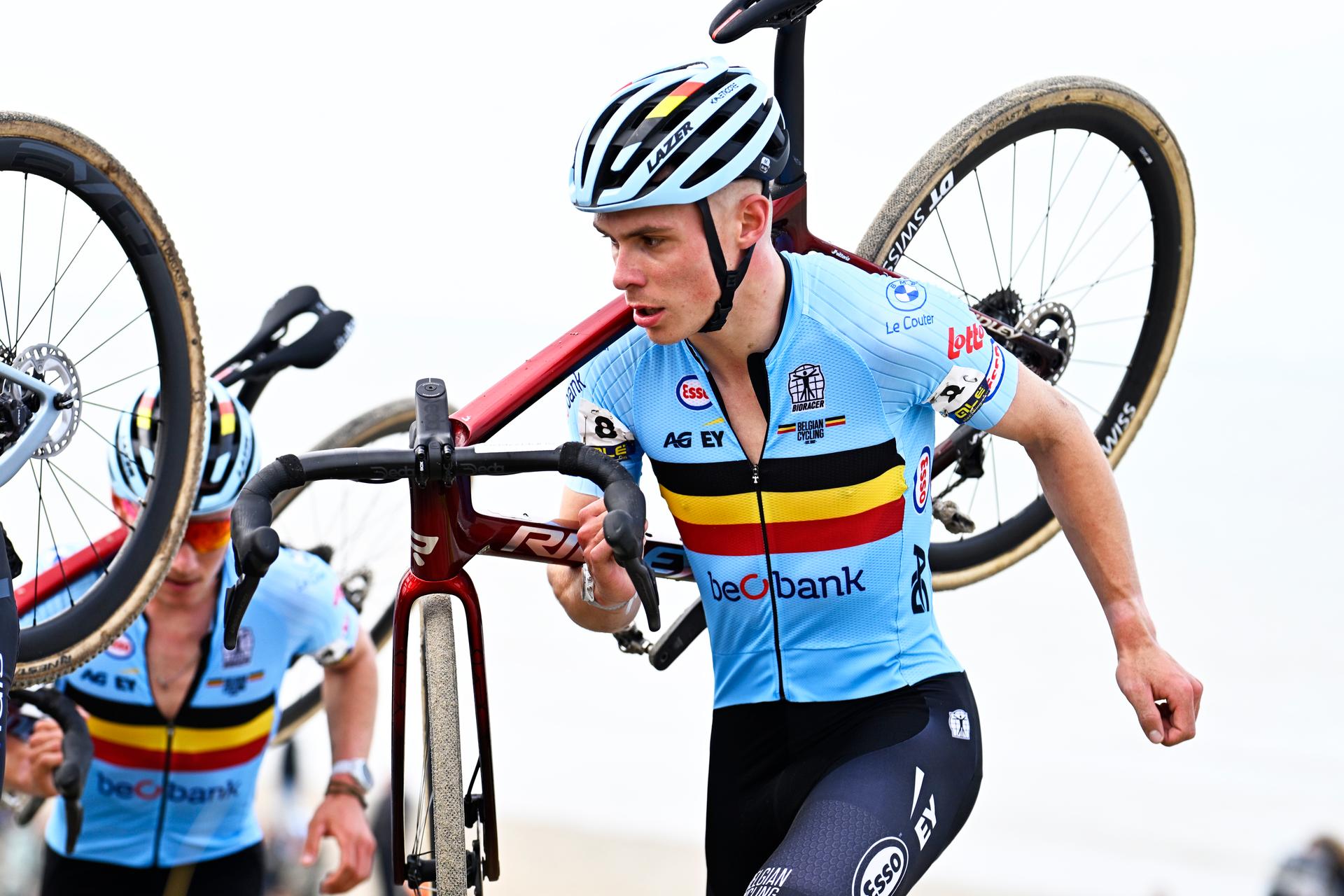 Belgian Viktor Vandenberghe pictured in action during the U23 men race at the UEC Cyclocross European Championships, Saturday 08 November 2025, in Middelkerke. BELGA PHOTO JASPER JACOBS