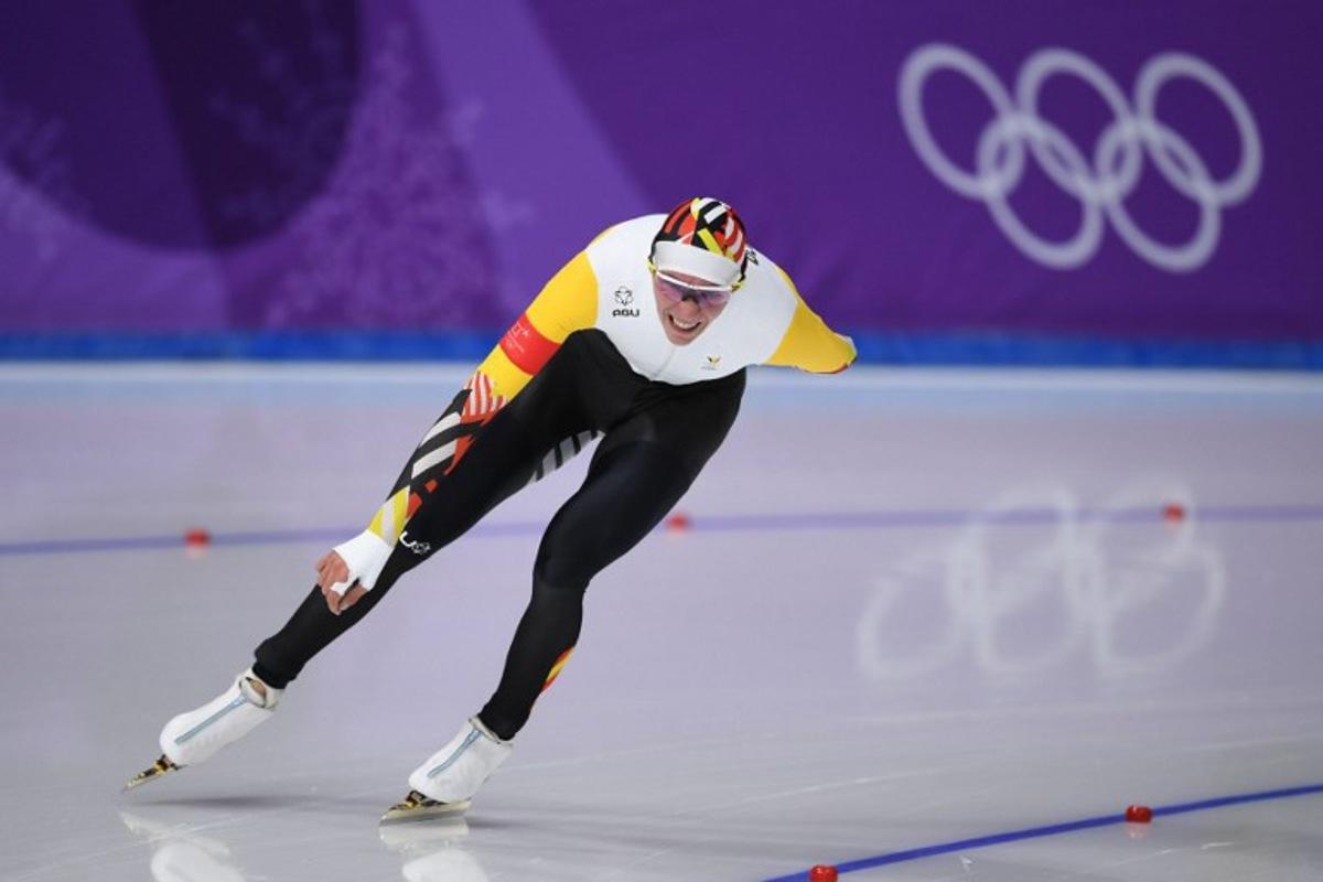Belgium's Bart Swings competes in the men's 10,000m speed skating event during the Pyeongchang 2018 Winter Olympic Games at the Gangneung Oval in Gangneung on February 15, 2018. JUNG Yeon-Je / AFP