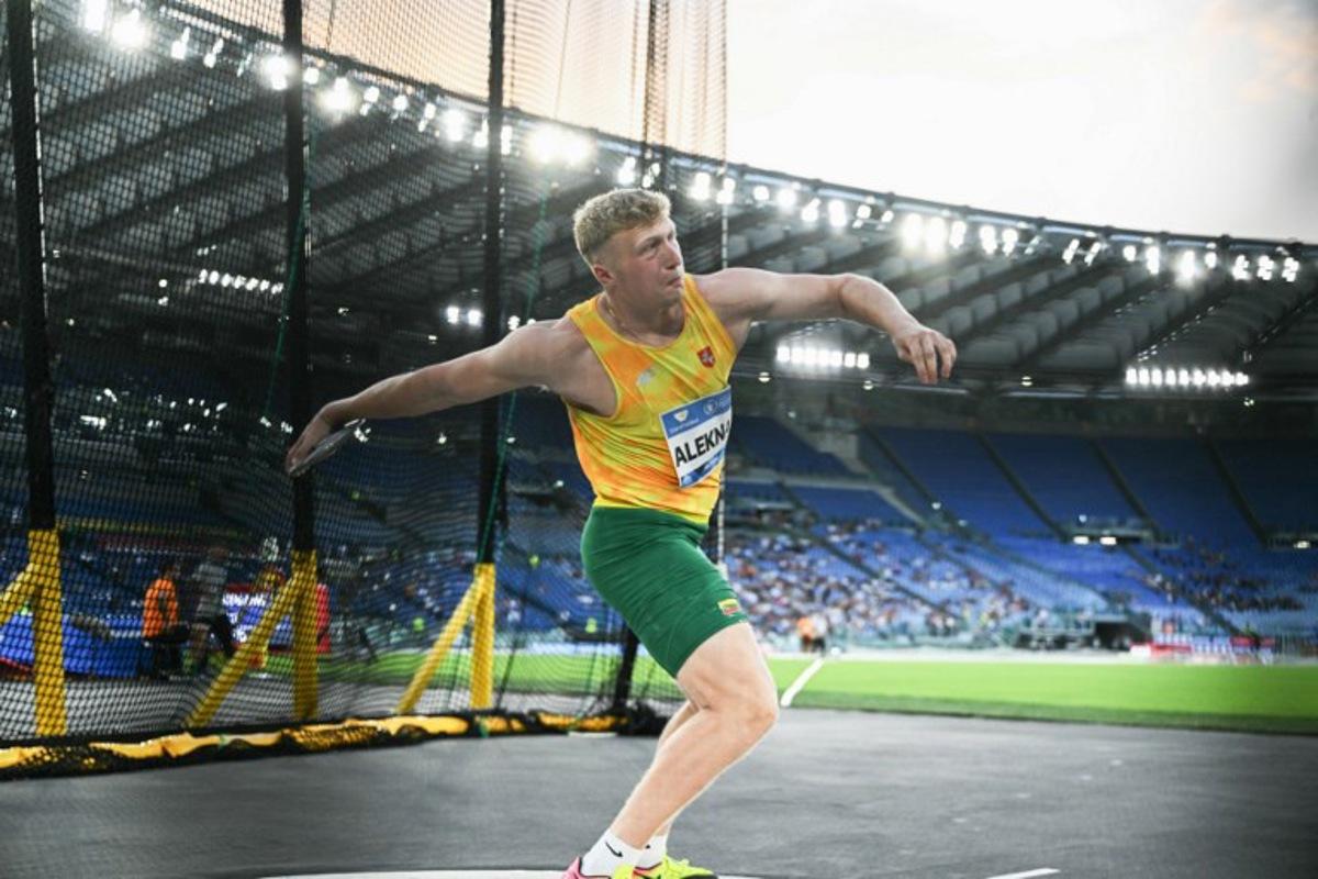 Lithuania's Mykolas Alekna competes in the men's discus throw event of the Diamond League athletics meeting at the Olympic stadium in Rome on August 30, 2024. Tiziana FABI / AFP