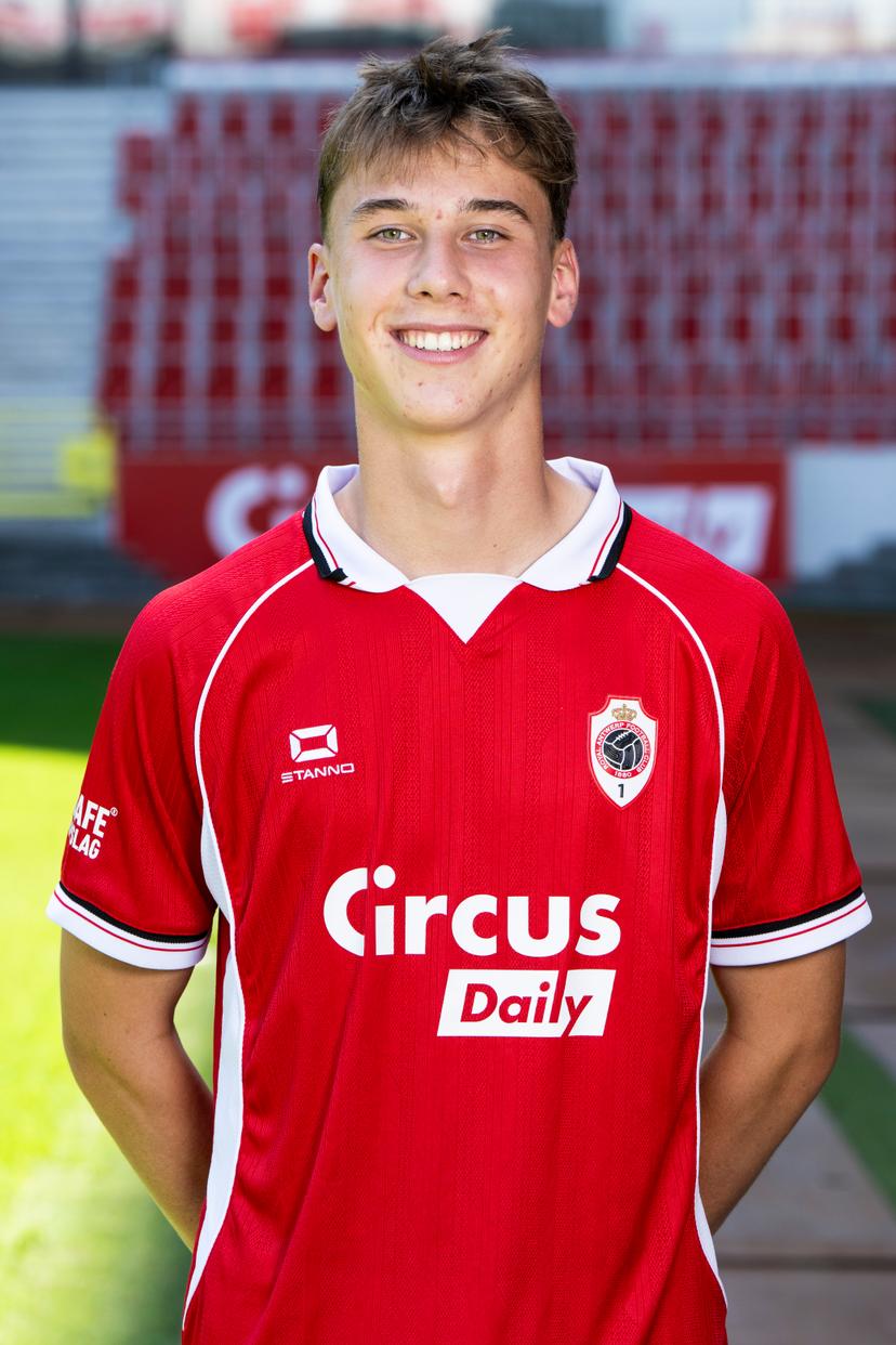 Antwerp's Xander Dierckx poses for a picture at the 2026-2027 season photoshoot of Belgian Jupiler Pro League team Royal Antwerp FC, Tuesday 04 August, 2026 in Antwerp. BELGA PHOTO TOM GOYVAERTS
