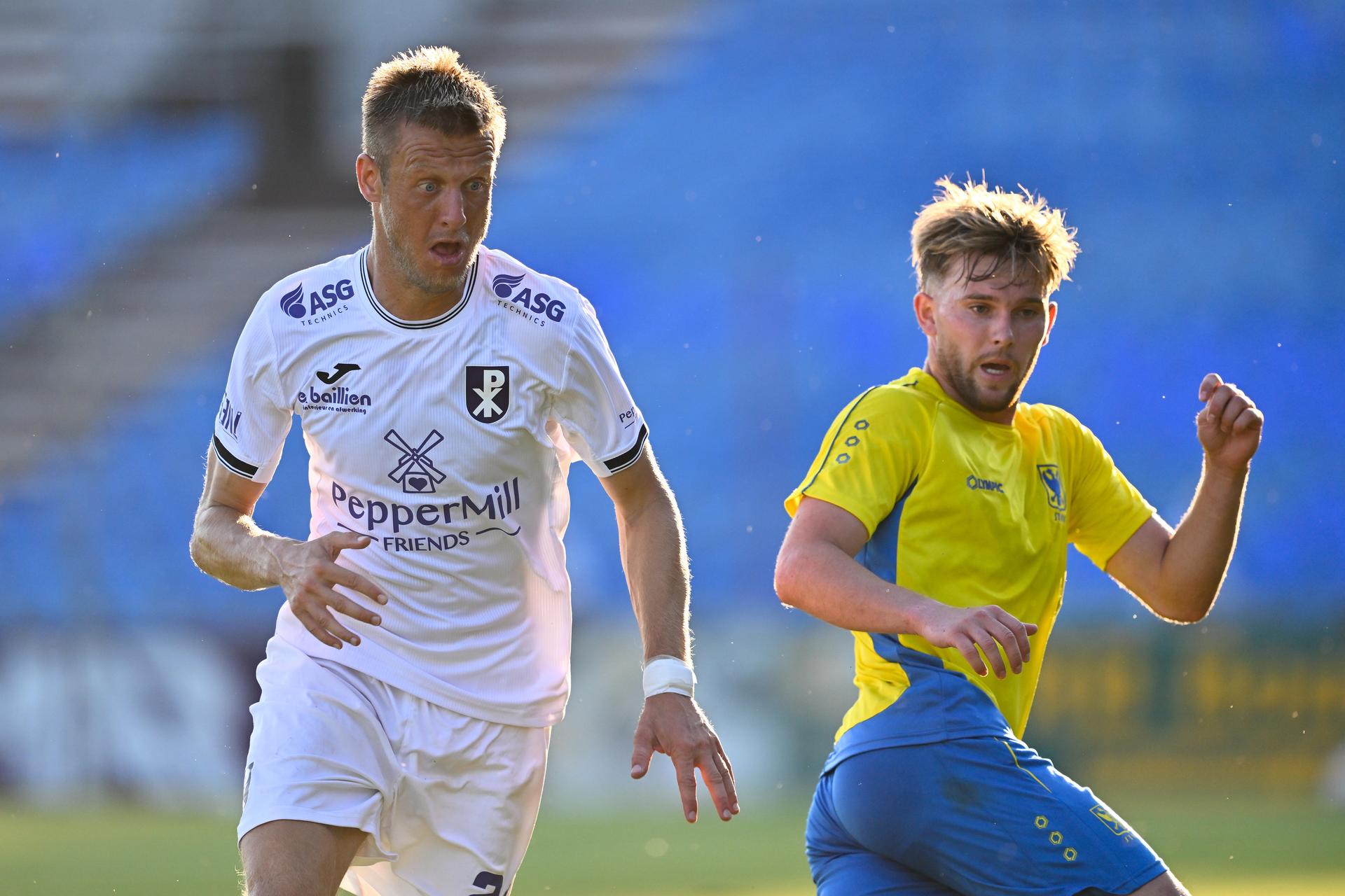 Patro Eisden's Kjetl Borry pictured during a friendly soccer game between second division soccer team Patro Eisden Maasmechelen and first division soccer team STVV, on Wednesday 15 July 2026 in Maasmechelen, in preparation of the upcoming 2026-2027 Belgian first division soccer season. BELGA PHOTO JOHAN EYCKENS