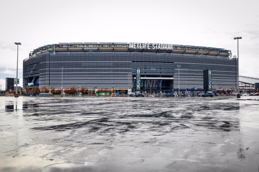 Outside view of the Met life stadium in East Rutherford, New Jersey on October 30, 2025. kena betancur / AFP