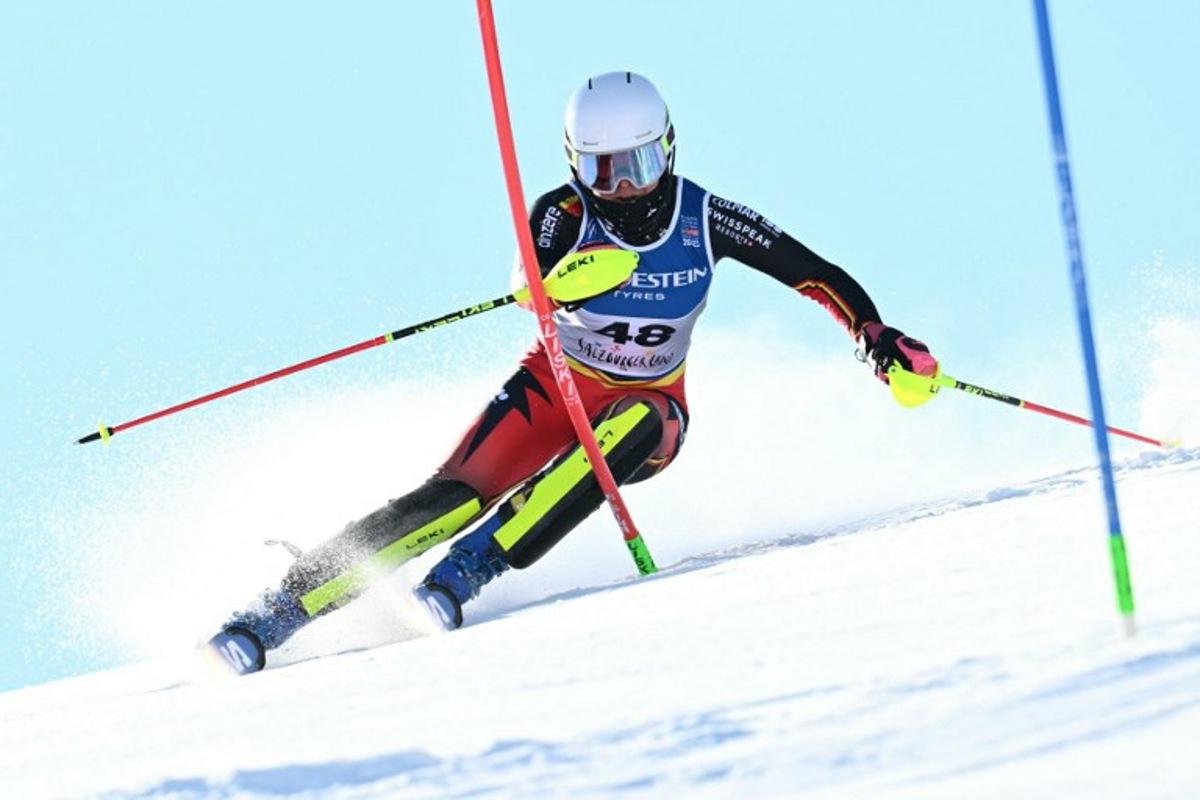 Belgium's Kim Vanreusel competes in the first run of the Women's Slalom event of the Saalbach 2025 FIS Alpine World Ski Championships in Hinterglemm on February 15, 2025. Fabrice COFFRINI / AFP