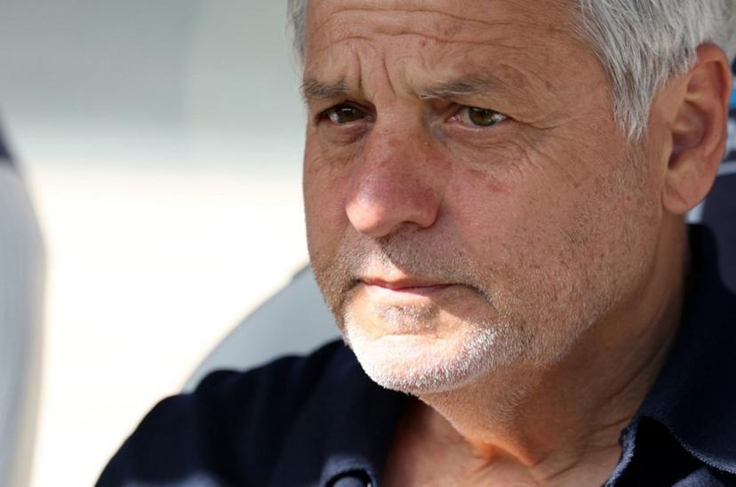 Lille's French head coach Bruno Genesio looks on ahead of the French L1 football match between Paris FC and LOSC Lille at the Stade Jean-Bouin in Paris, on April 26, 2026. FRANCK FIFE / AFP