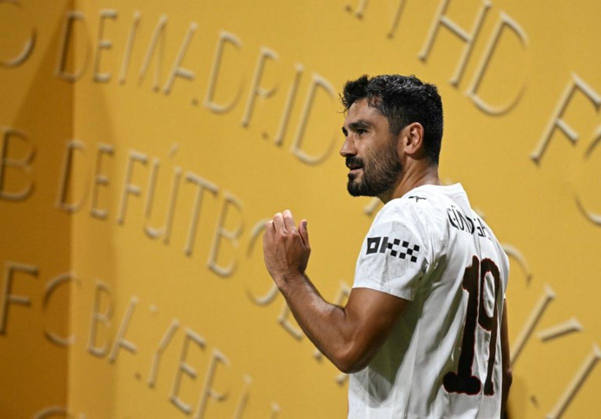 Manchester City's German midfielder #19 Ilkay Gundogan gestures during the FIFA Club World Cup 2025 Group G football match between England's Manchester City and UAE's Al Ain FC at the Mercedes-Benz stadium in Atlanta on June 22, 2025. Chandan Khanna / AFP