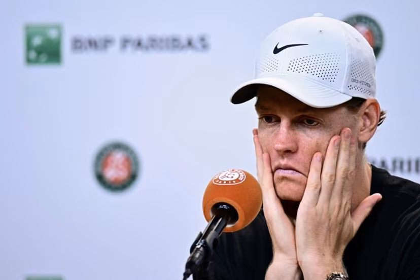 Italy's Jannik Sinner gives a press conference after being defeated by Argentina's Juan Manuel Cerundolo in their men's singles match on day 5 of the French Open tennis tournament on Court Philippe-Chatrier at the Roland-Garros Complex in Paris on May 28, 2026. JULIEN DE ROSA / AFP
