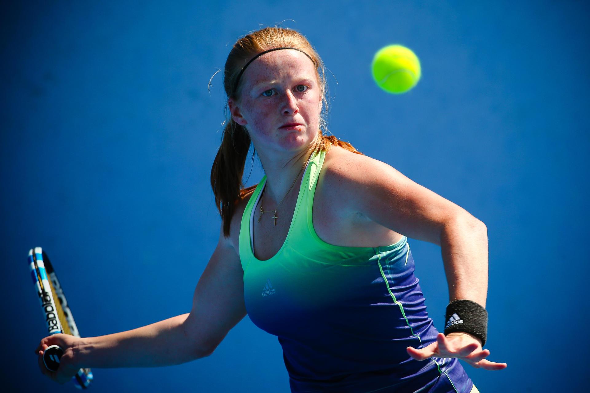 20160123 - MELBOURNE, AUSTRALIA: Belgian Lara Salden plays her first round game of Junior Girls Singles against Japanse Mai Hontama at the 'Australian Open' tennis Grand Slam, Saturday 23 January 2016 in Melbourne Park, Melbourne, Australia. The first grand slam of the season takes place from 18 to 31 January. BELGA PHOTO PATRICK HAMILTON