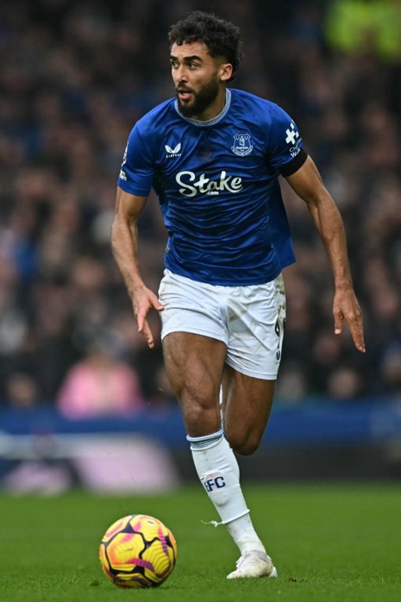Everton's English striker #09 Dominic Calvert-Lewin runs with the ball during the English Premier League football match between Everton and Tottenham Hotspur at Goodison Park in Liverpool, north west England on January 19, 2025. Paul ELLIS / AFP