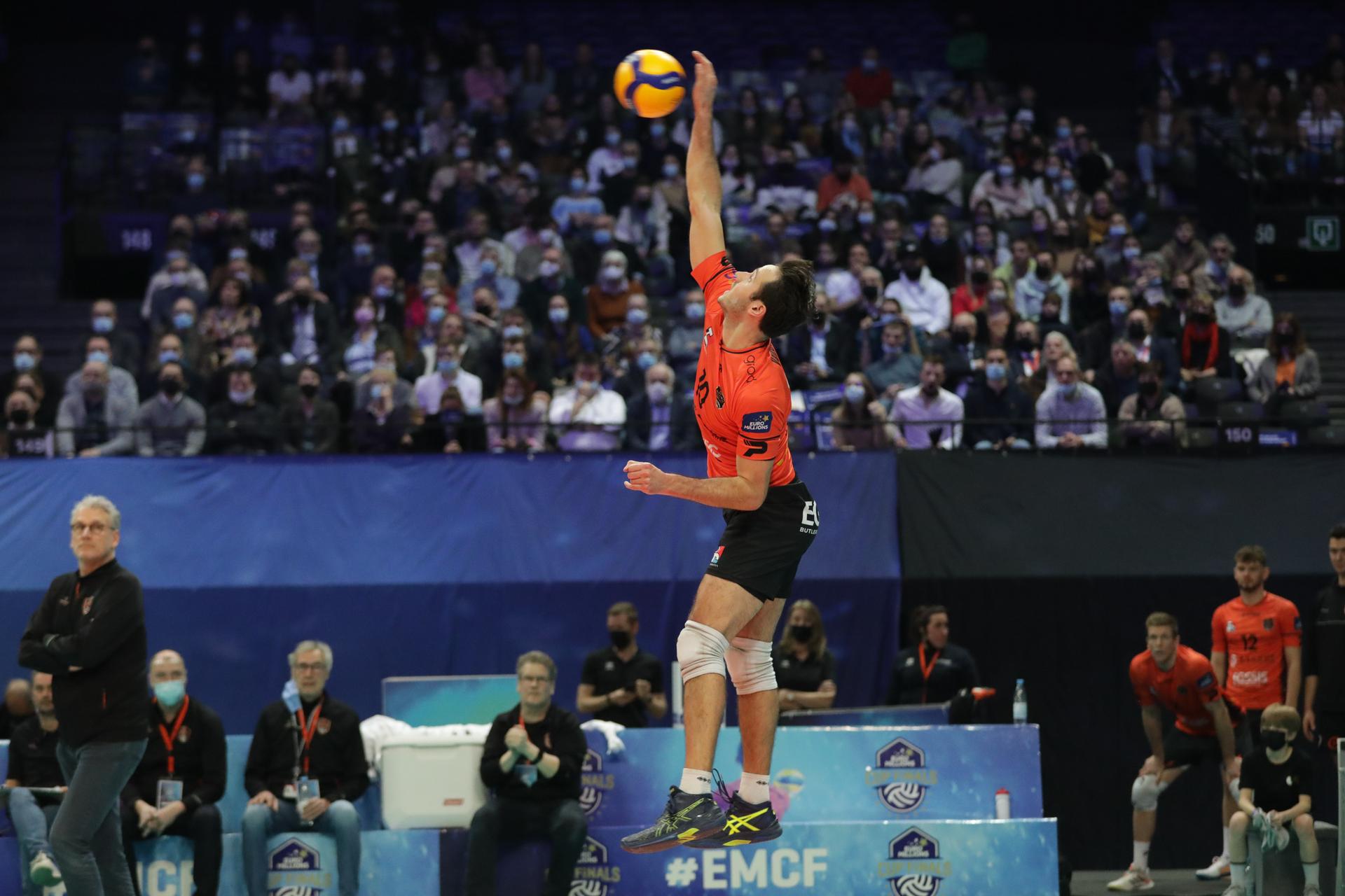 Gent's Gilles Vandecaveye pictured during the match between Caruur Volley Gent and Lindemans Aalst, the final match in the men Belgian volleyball cup competition, Sunday 27 February 2022 in Merksem, Antwerp. BELGA PHOTO MARIJN DE KEYZER