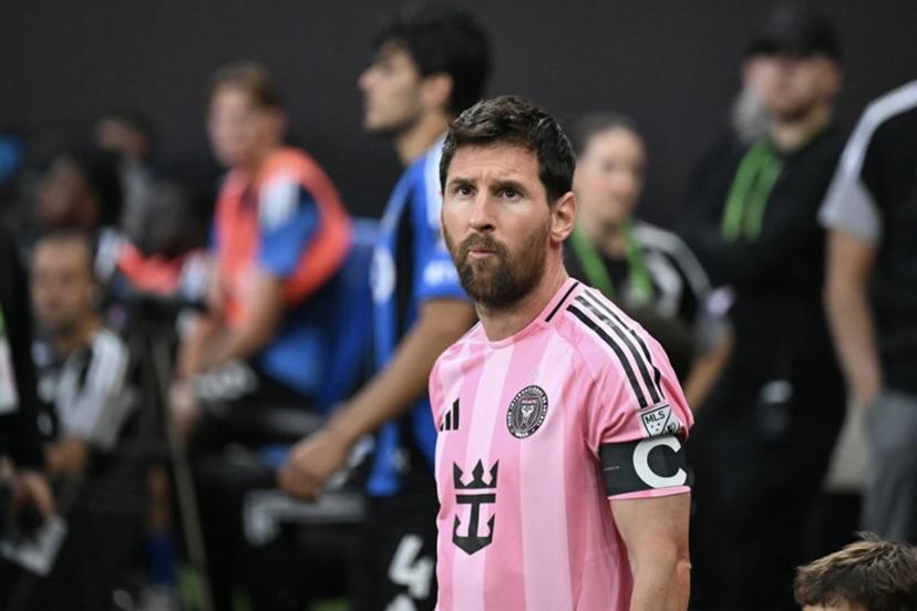 Inter Miami's Argentine forward #10 Lionel Messi enters the pitch ahead of the Major League Soccer (MLS) regular season football match between Inter Miami CF and CF Montreal at Nu Stadium in Miami, Florida, on August 29, 2026. CHANDAN KHANNA / AFP
