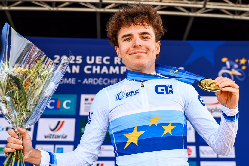 Belgian Jarno Widar pictured on the podium after winning the 121,1 km Men U23 Road Race at the UEC road European cycling championships, in France on Saturday 04 October 2025. The European cycling championships in Drome-Ardeche takes place from 1 to 5 October. BELGA PHOTO DAVID PINTENS