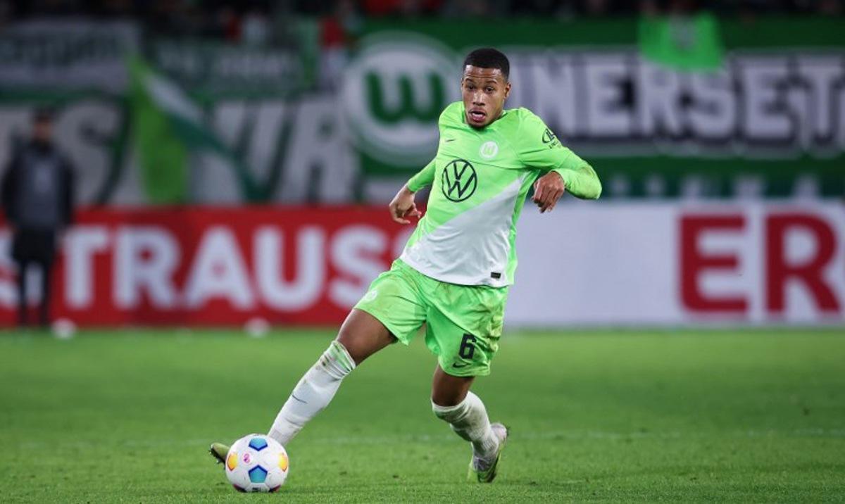 Wolfsburg's Belgian midfielder #06 Aster Vranckx plays the ball during the German Cup (DFB Pokal) second round football match between VfL Wolfsburg and RB Leipzig in Wolfsburg, northern Germany on October 31, 2023. Ronny Hartmann / AFP