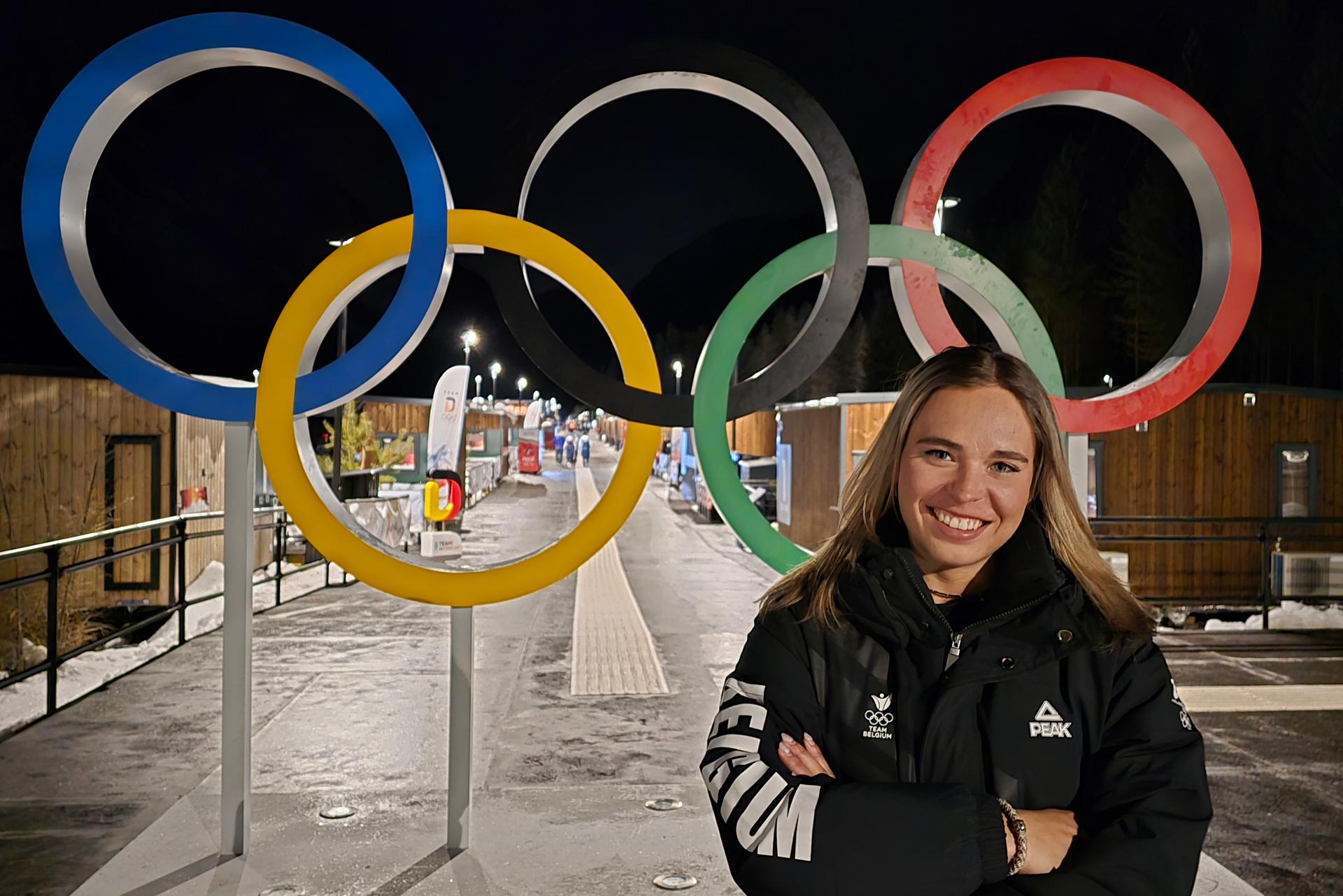 ATTENTION EDITORS - HANDOUT PICTURES - EDITORIAL USE ONLY - MANDATORY CREDIT BOIC-COIB - Handout pictures released on Monday 16 February 2026, by the Belgian International and Olympic Committee shows Belgian skier Kim Vanreusel posing in front of the Olympic rings in Cortina d'Ampezzo, at the Milano Cortina 2026 Olympic Winter Games. *** Belga and Belga Editorial Board decline all responsibility regarding the content of this picture. *** PHOTO HAND OUT BOIC-COIB